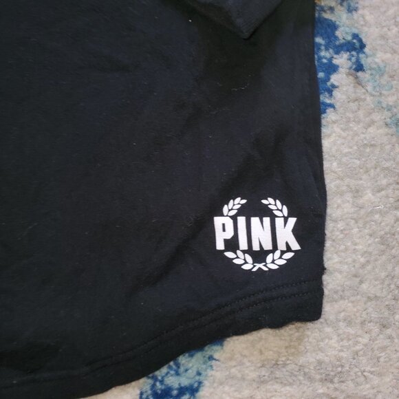 VS Pink Black Collar Sweater || XS || GUC - Picture 6 of 7